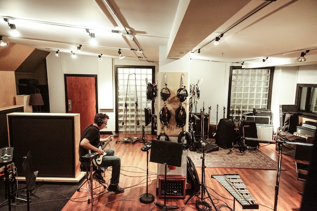 Kontraktor Studio Music & Recording: Pertimbangkan 13 Hal ini Saat Membangun Studio Musik